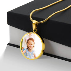 Cherished Moments: Personalized Photo Jewelry